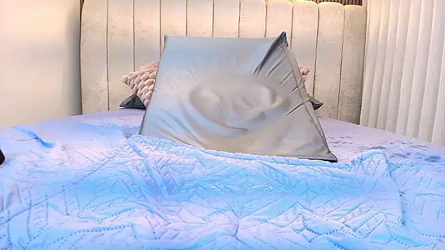 Онлайн чат XXX kata_hazel