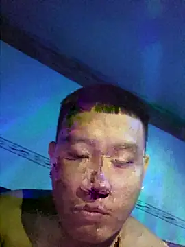 ducpham6565 Adlı Modelin Canlı XXX Sohbeti