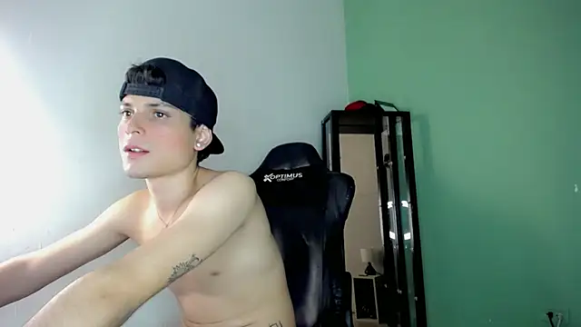 dilan_hott_ Chat XXX in diretta