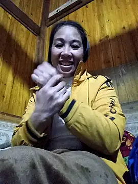 vtmbae Adlı Modelin Canlı XXX Sohbeti