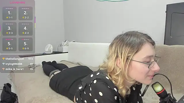 DivineSolana 现场XXX聊天