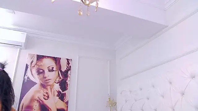 RavishingJenna élő XXX-chatje