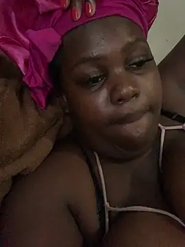 ChocolateMellons2's Live XXX Chat