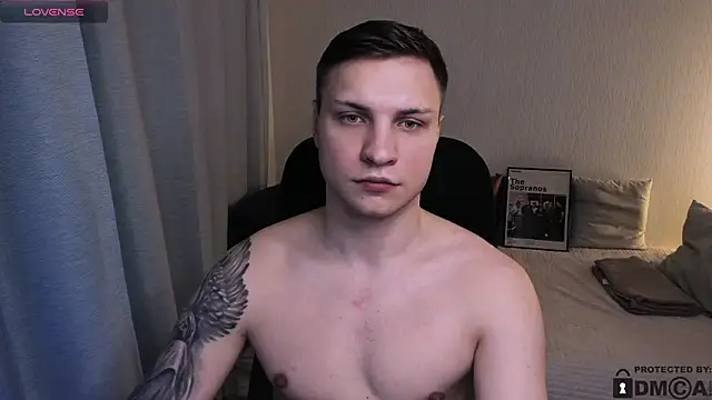 handsome_guy01 Adlı Modelin Canlı XXX Sohbeti