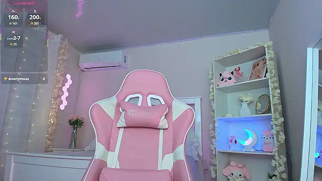 ely_cherry18's Live XXX Chat