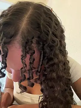 Yasmin777_'s Live XXX Chat