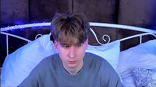 ScottPierce Live XXX-Chat