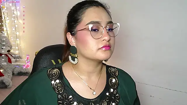 heluejamil – Naživo XXX chat