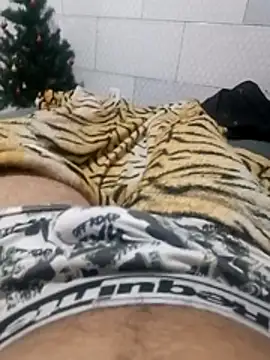 jayhzin's Live XXX Chat