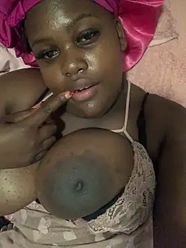 ChocolateMellons2's Live XXX Chat