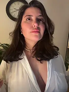 sukhakunis1 লাইভ XXX চ্যাট