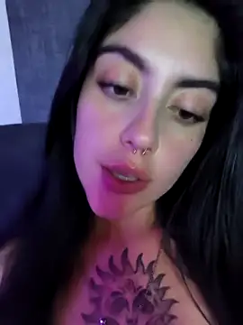 Mazikeen--'s Live XXX Chat