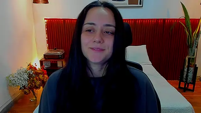 KatherineBond's Live XXX Chat