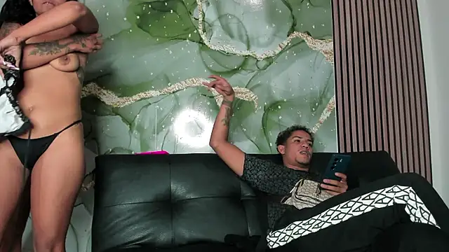 Chat XXX en directo de sexy_latinas_69