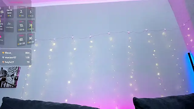 Онлайн чат XXX MelodyHudson