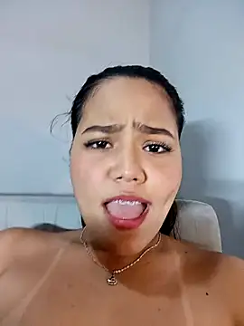 anahi_evans19's Live XXX Chat