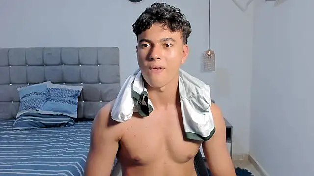 Chat XXX ao vivo de Santy_Stump