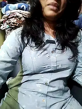 Pokazy przed kamerką – veenacute