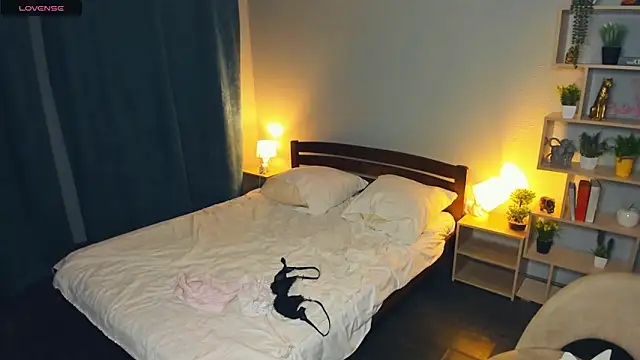 IsaVesco's Live XXX Chat