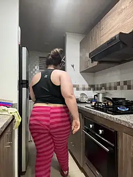 PortuPAWG লাইভ XXX চ্যাট