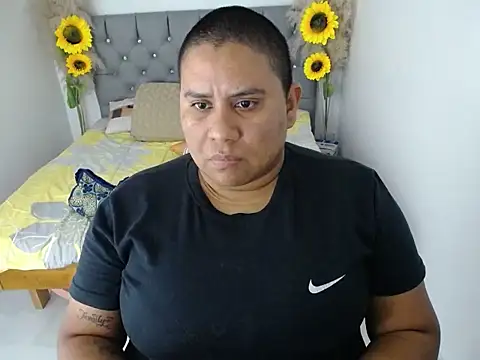 hotlesby_valery's Webcam Show