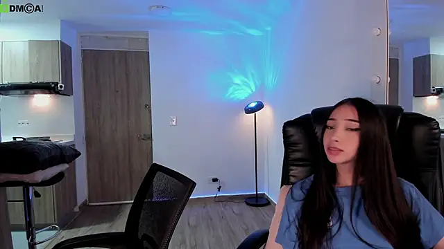 Mikeyvioleta_ Chat XXX in diretta