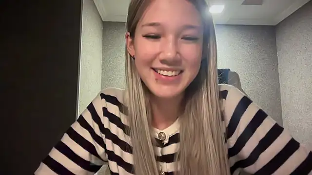 Chat XXX ao vivo de lilXdomii