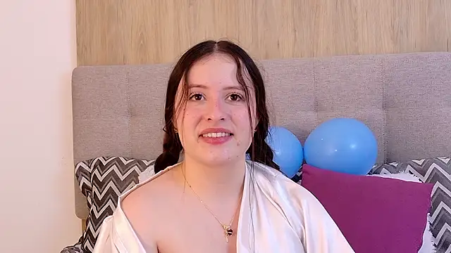 BellaFlecher's Live XXX Chat