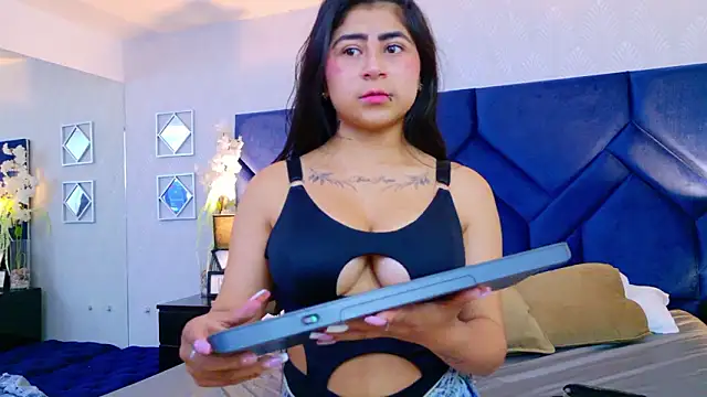 ScarletJons লাইভ XXX চ্যাট