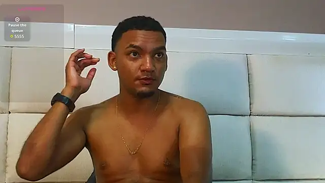 Chat +18 de KleytonCollins ao vivo