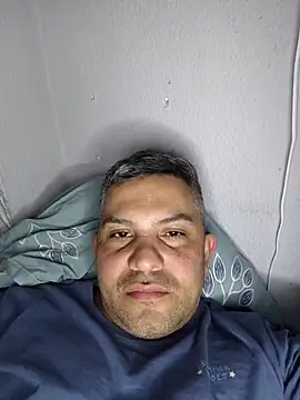 Chat XXX ao vivo de antonioM84