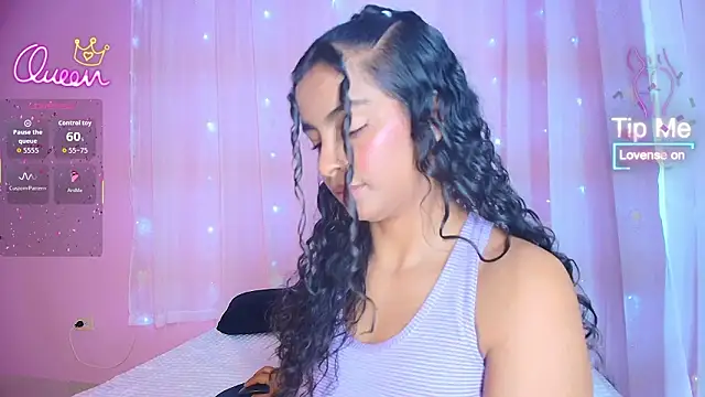 SunnyGilmoree Live XXX-chat