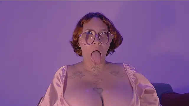 دردشة Lilmuh_ الجنسية المباشرة