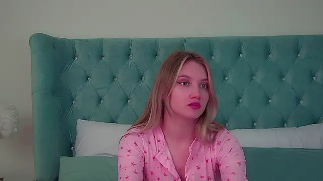 StacyEvances' Live XXX Chat