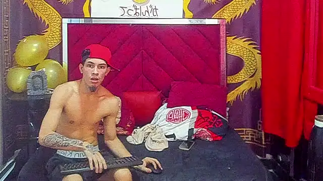 Pride_couple's Webcam Show