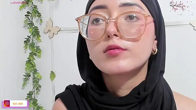 Онлайн чат XXX aysel_elid