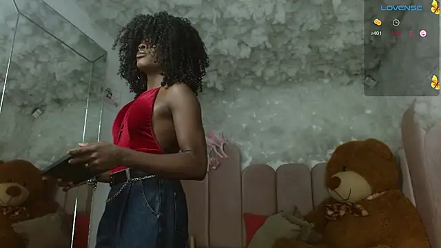 puca_ebony: απευθείας συνομιλία ΧΧΧ