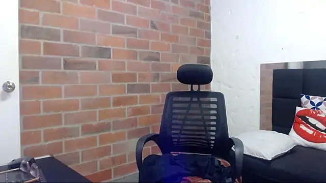 دردشة samantha__karolstone الجنسية المباشرة