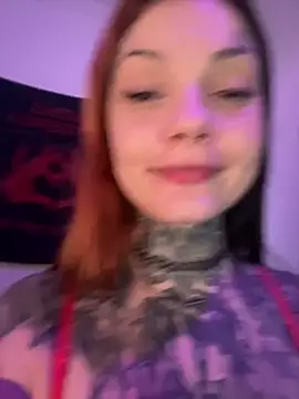 lucyhaunted 即時 XXX 聊天