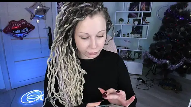 Онлайн чат XXX HoneySallyMoore