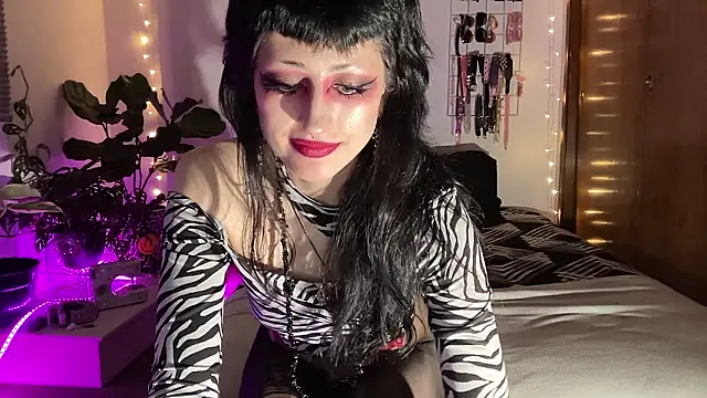 ELENA_UMBRA's Live XXX Chat