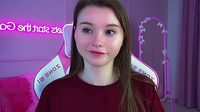 KeiraAsti's Live XXX Chat