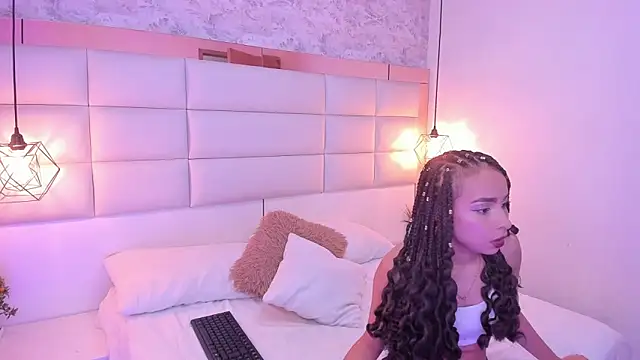 Lucia_jane Chat XXX live