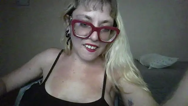 BlondieTami's Live XXX Chat