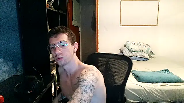 Dantzin Live XXX Chat