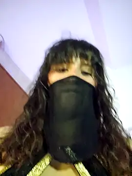 Kitty_Kalifa élő XXX-chatje