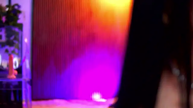 RavennaDArcy Chat XXX live