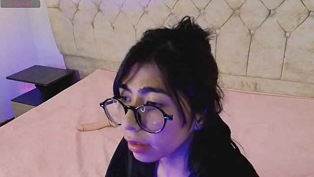 Živý XXX chat EllieBloom