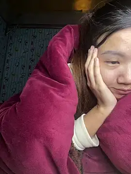 -Lyly_ 即時 XXX 聊天