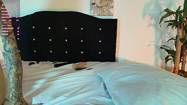 Chatroom XXX en direct de Couple_latinX